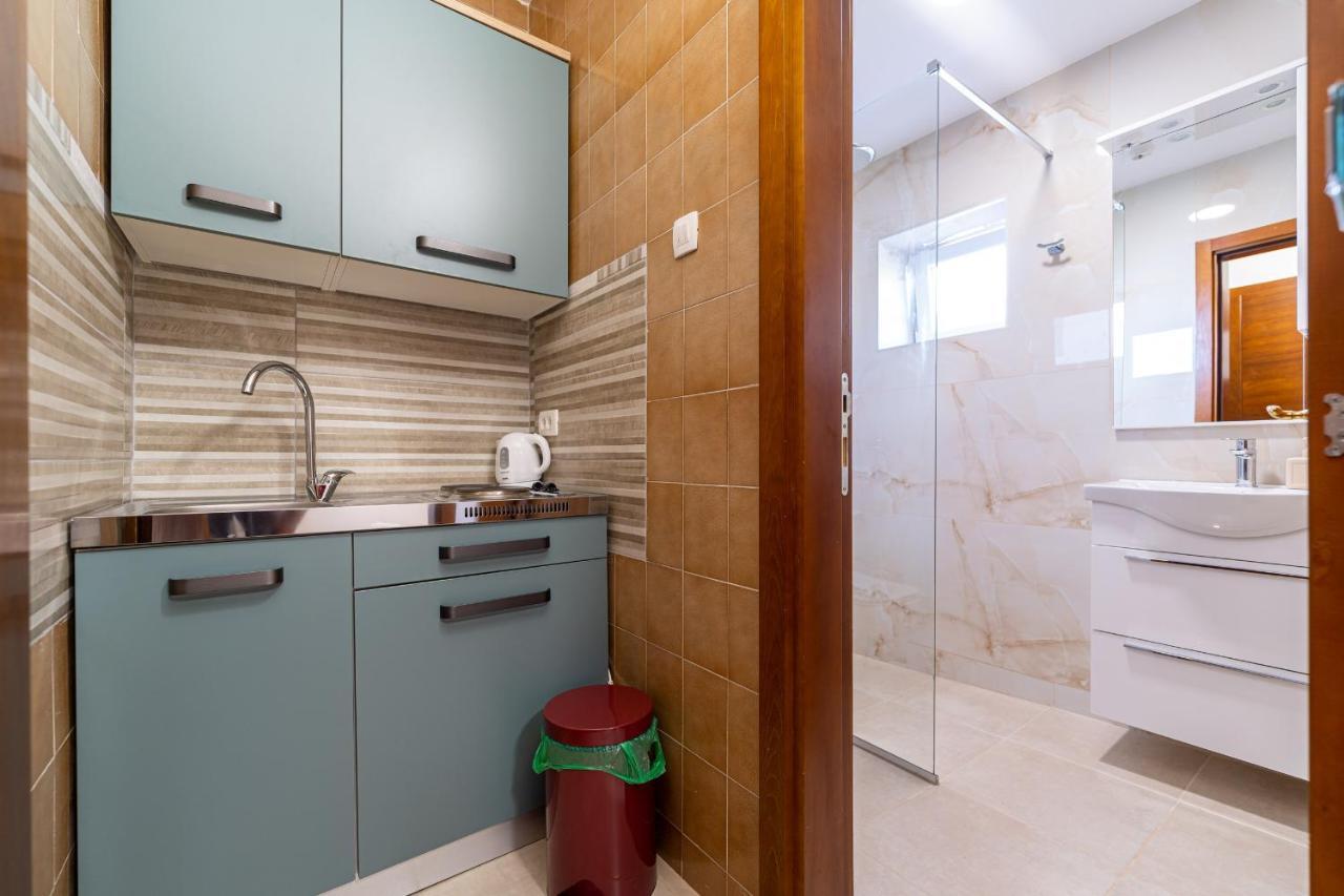 Studio Apartments Marea 2 Budva Bagian luar foto